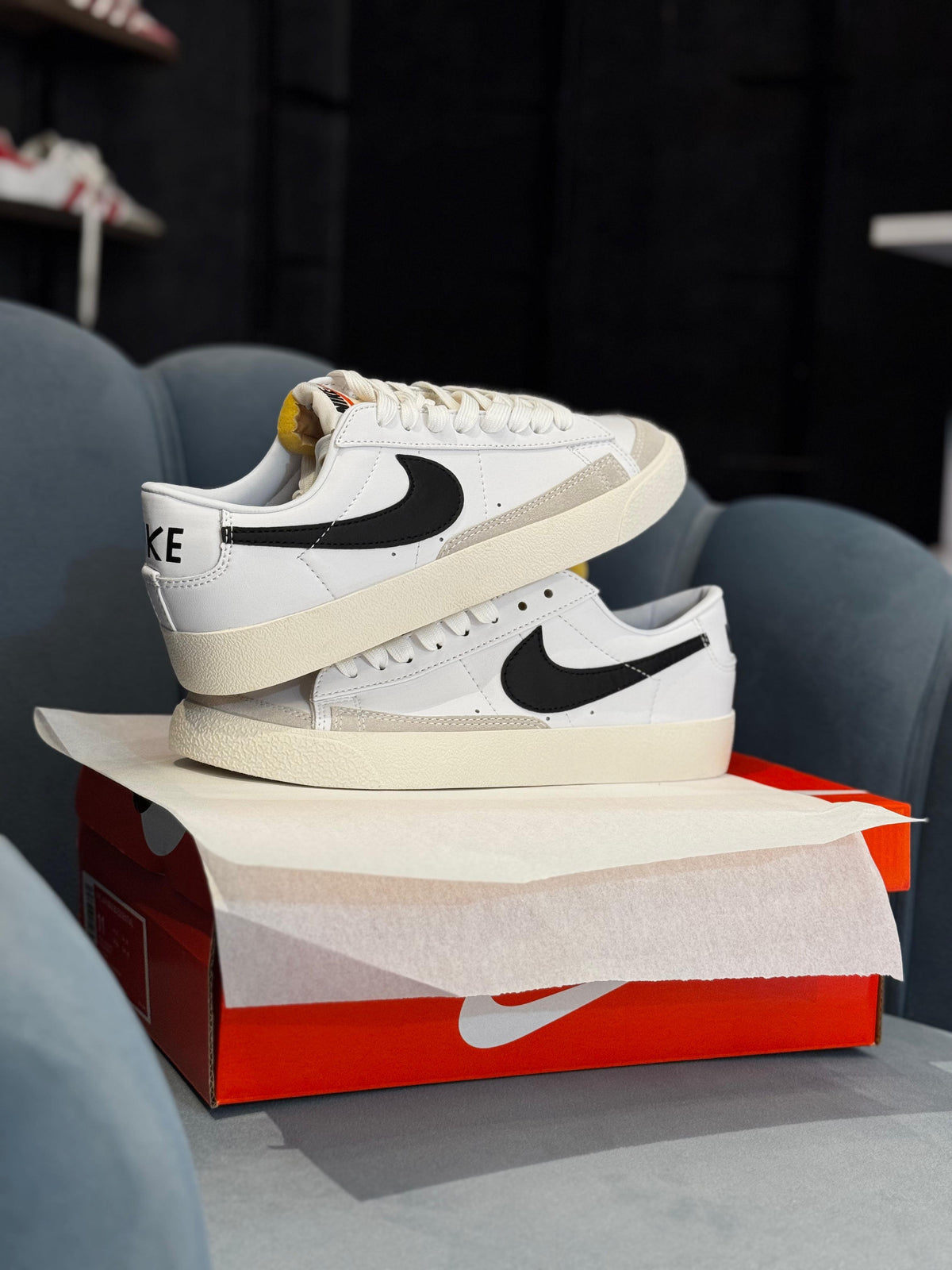 NIKE BLAZER LOW 77 VINTAGE