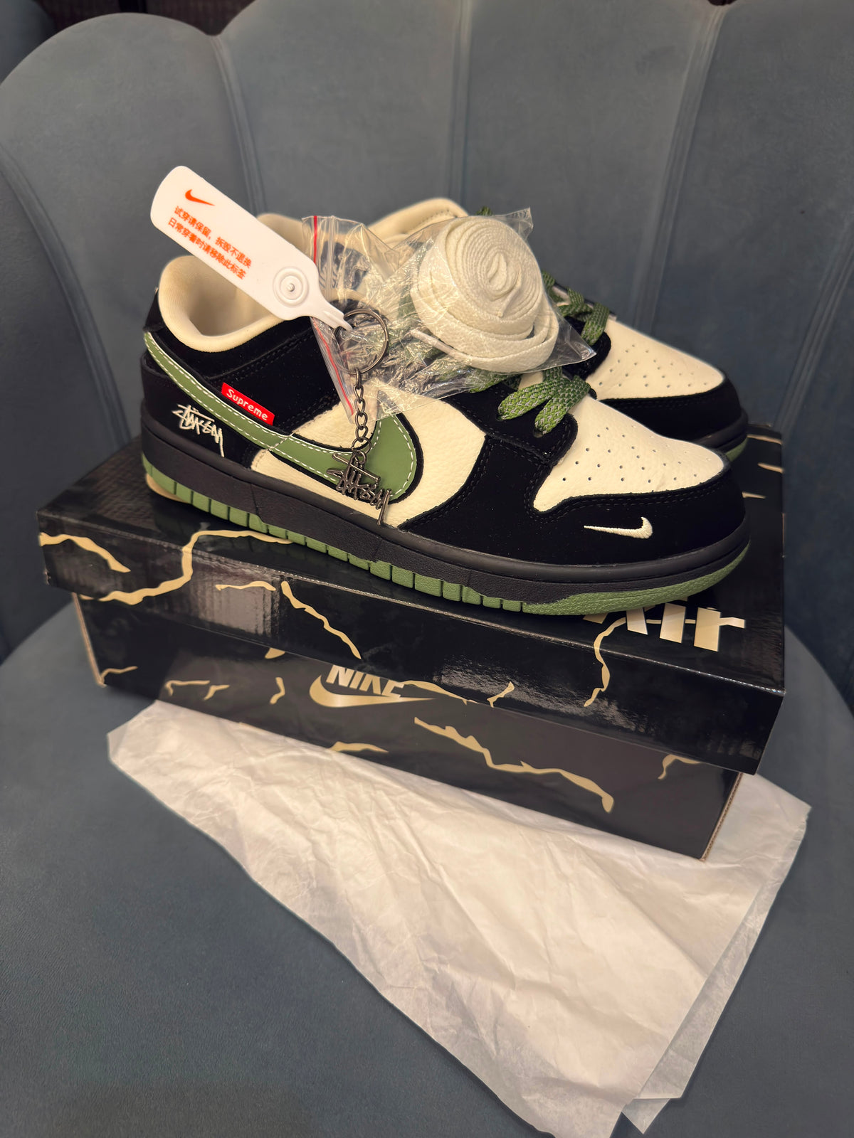 NIKE SB CUSTOM STUSSY GREEN WHITE