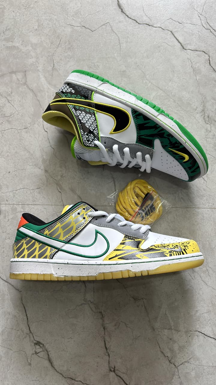NIKE SB DUNK LOW WHAT THE DUCK AWAY UNIVERSITY OF OREGON