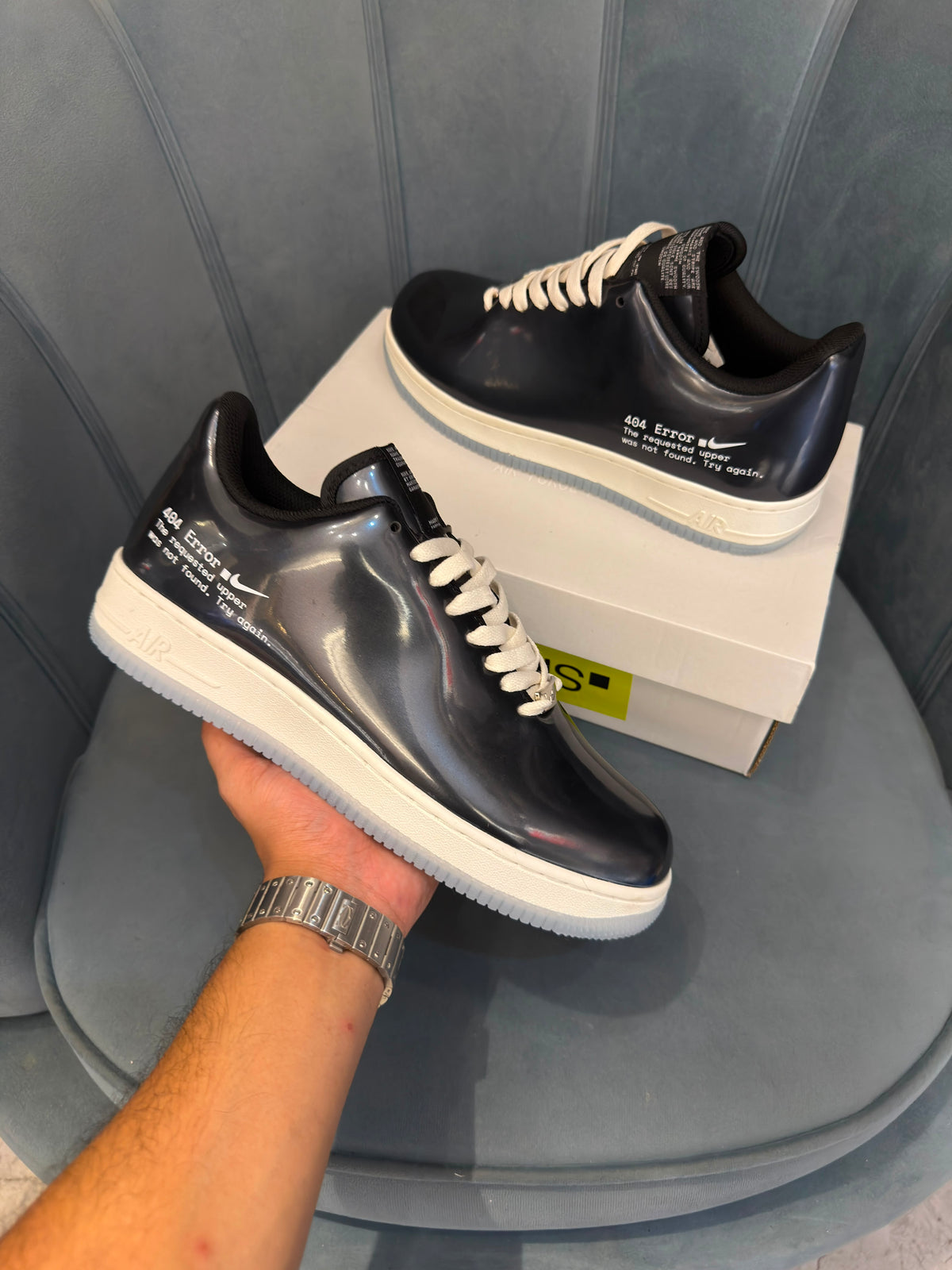 NIKE AIRFORCE ONE 404 SWOOSH ERROR