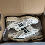 NEW BALANCE 1906R SEASALT GREEN CREAM