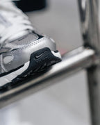NIKE P 6000 METALLIC SILVER