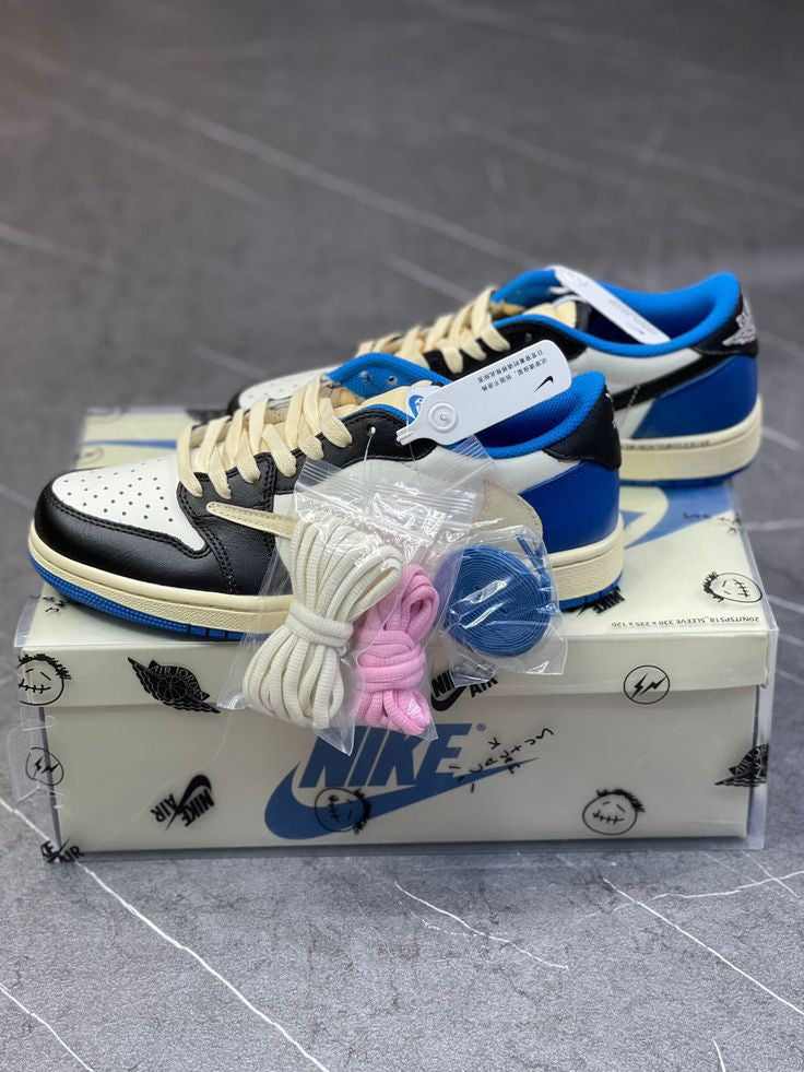 JORDAN 1 LOW FRAGMENT DESIGN X TRAVIS SCOTT U.A