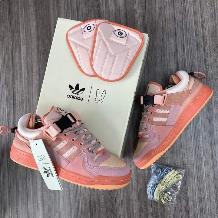 ADIDAS BAD BUNNY FORUM BUCKLE LOW EASTER PINK