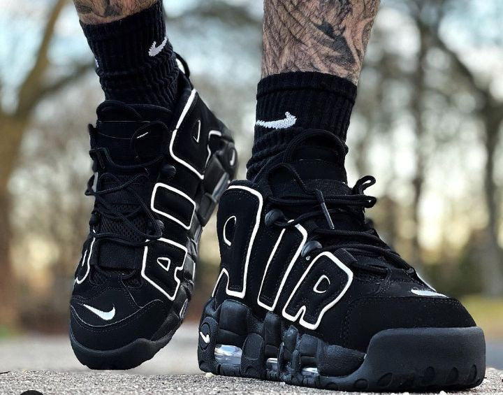 NIKE AIR UPTEMPO BLACK