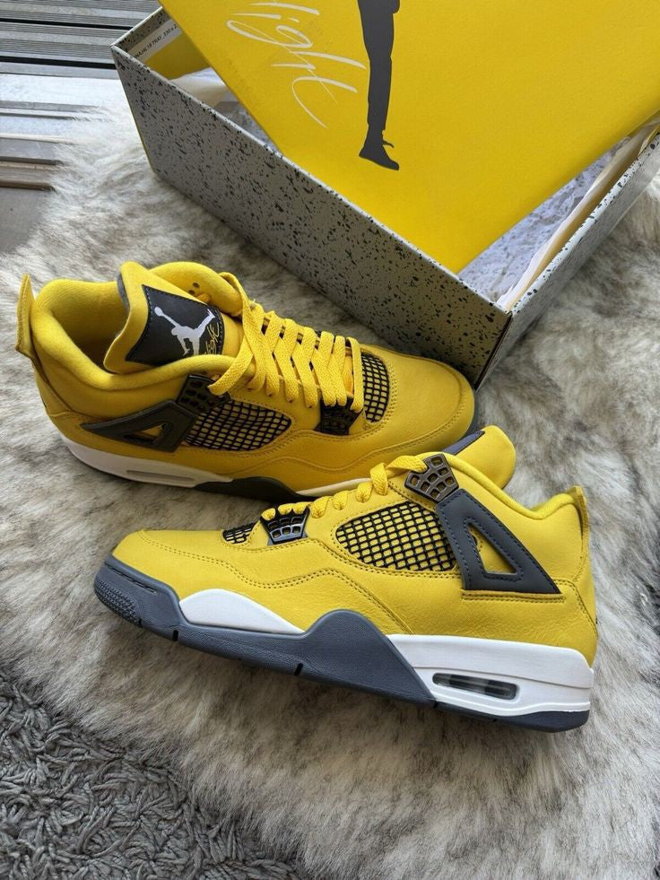 AIR JORDAN RETRO  4 LIGHTNING UA QUALITY