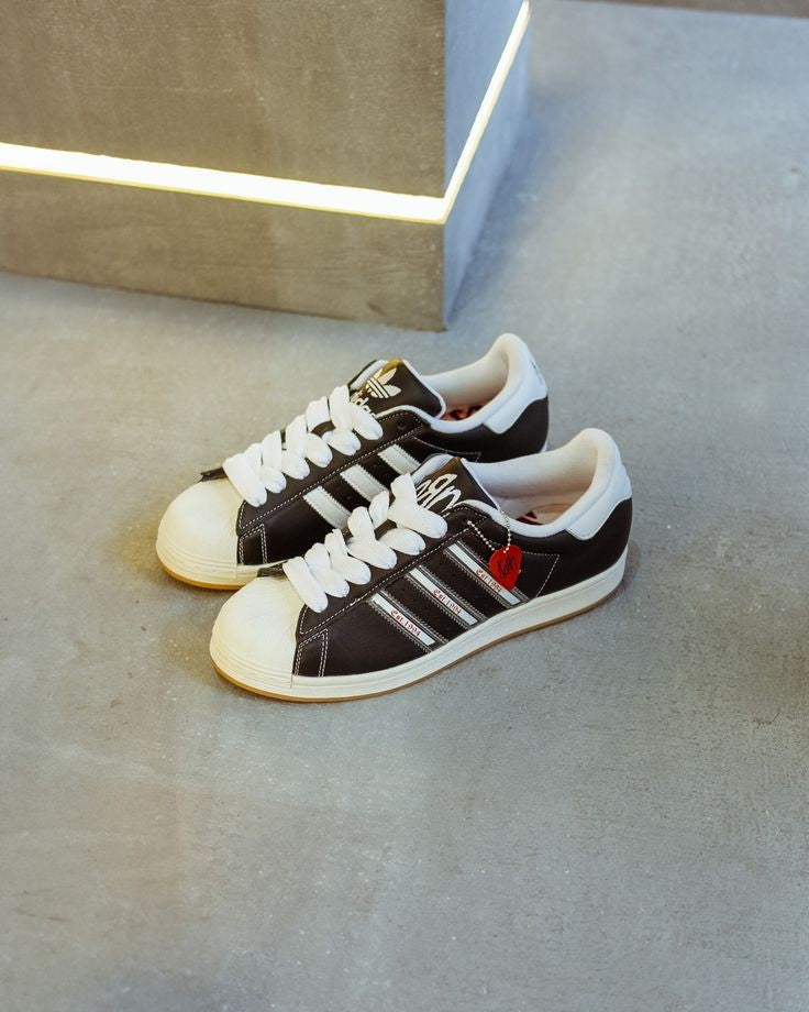 ADIDAS SUPERSTAR KORN BLACK/WHITE