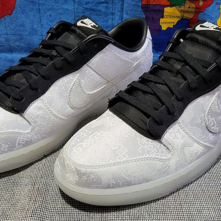 NIKE SB DUNK LOW X CLOT FRAGMENT