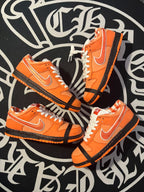 NIKE SB DUNK LOW LOBSTER ORANGE