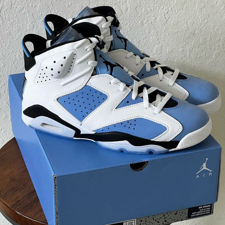 JORDAN RETRO 6 UNIVERSITY BLUE