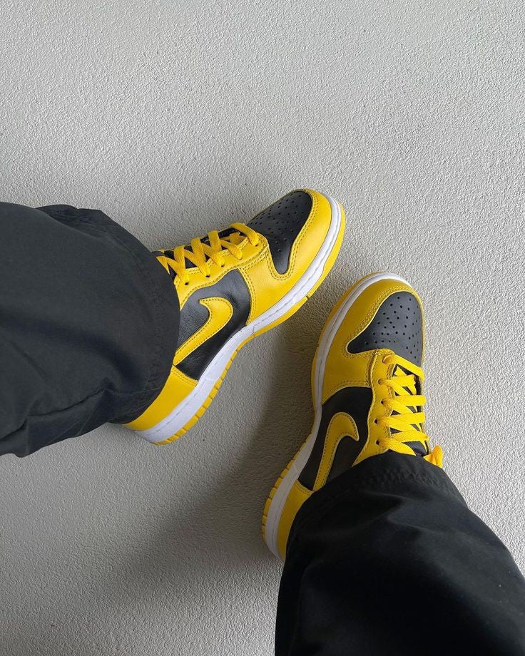 NIKE SB DUNK VARSITY HIGH YELLOW
