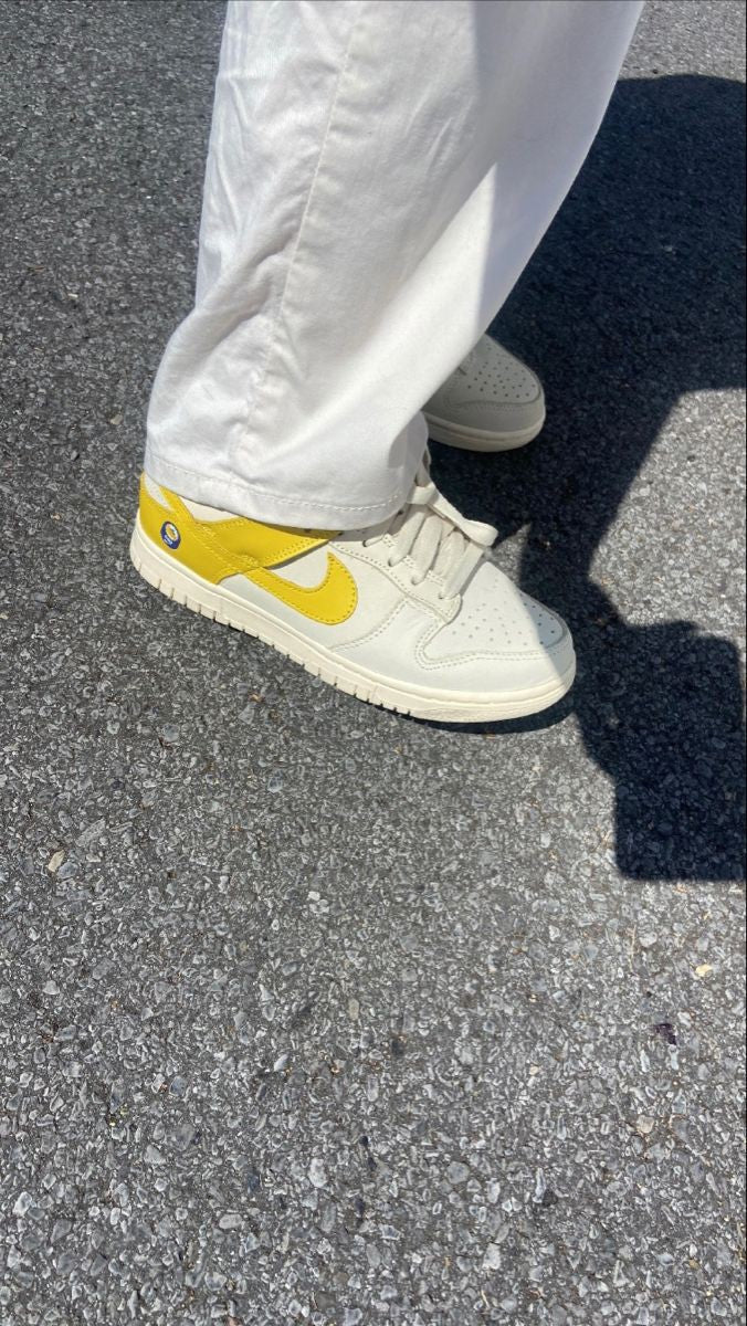 NIKE SB DUNK BANANA