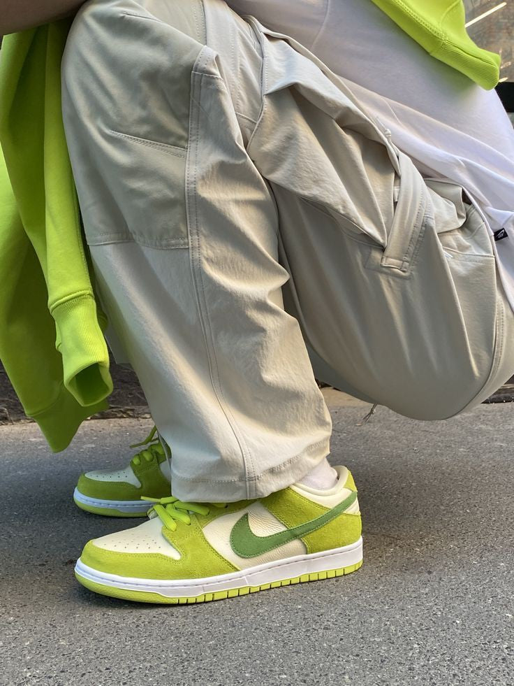 NIKE SB DUNK GREEN APPLE