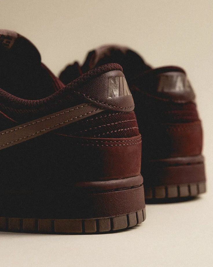 NIKE SB DUNK BURGANDY CRUSH