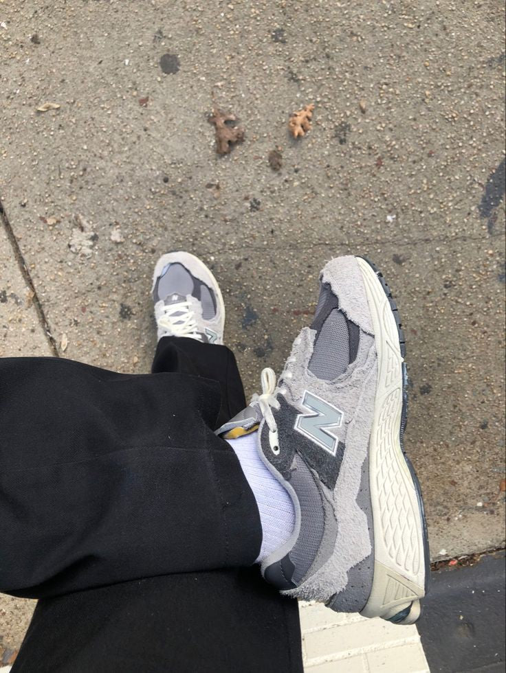 NEW BALANCE 2002R RAIN CLOUD