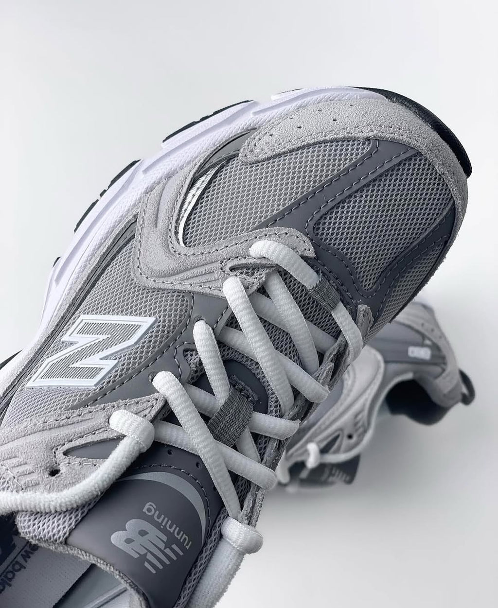 NEW BALANCE 530 RAIN CLOUD GREY