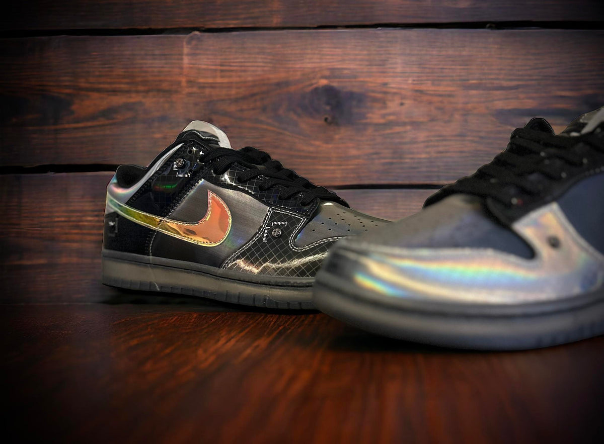NIKE SB DUNK LOW HYPERFLAT
