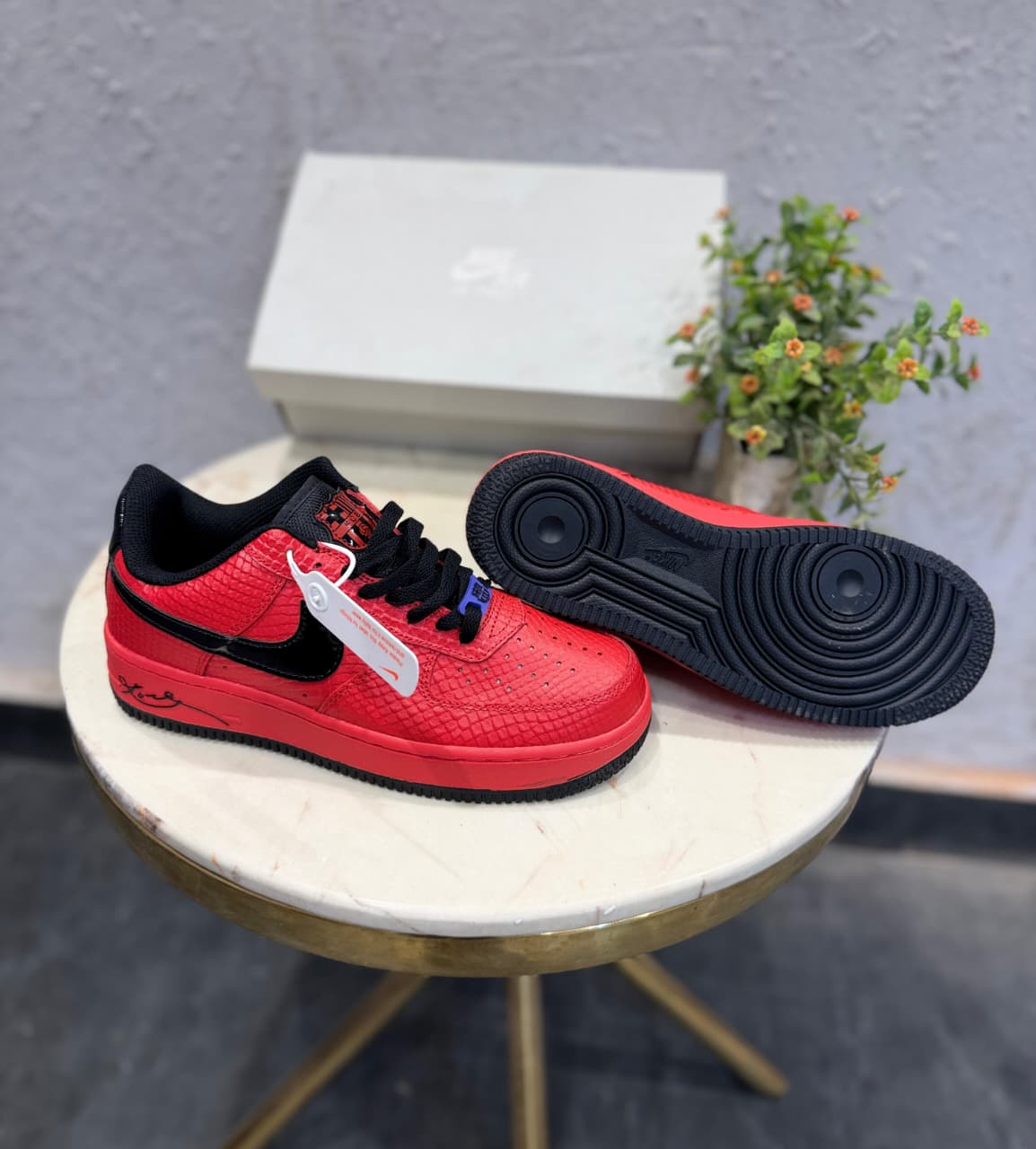 NIKE AIRFORCE  ONE KOBE BRYANT RED BLACK
