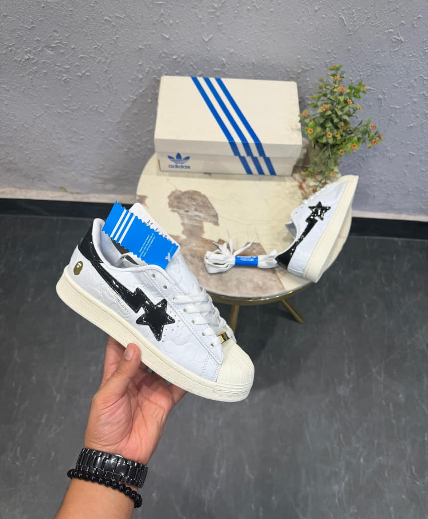 ADIDAS ORIGINALS SUPERSTAR BAPE WHITE BLACK