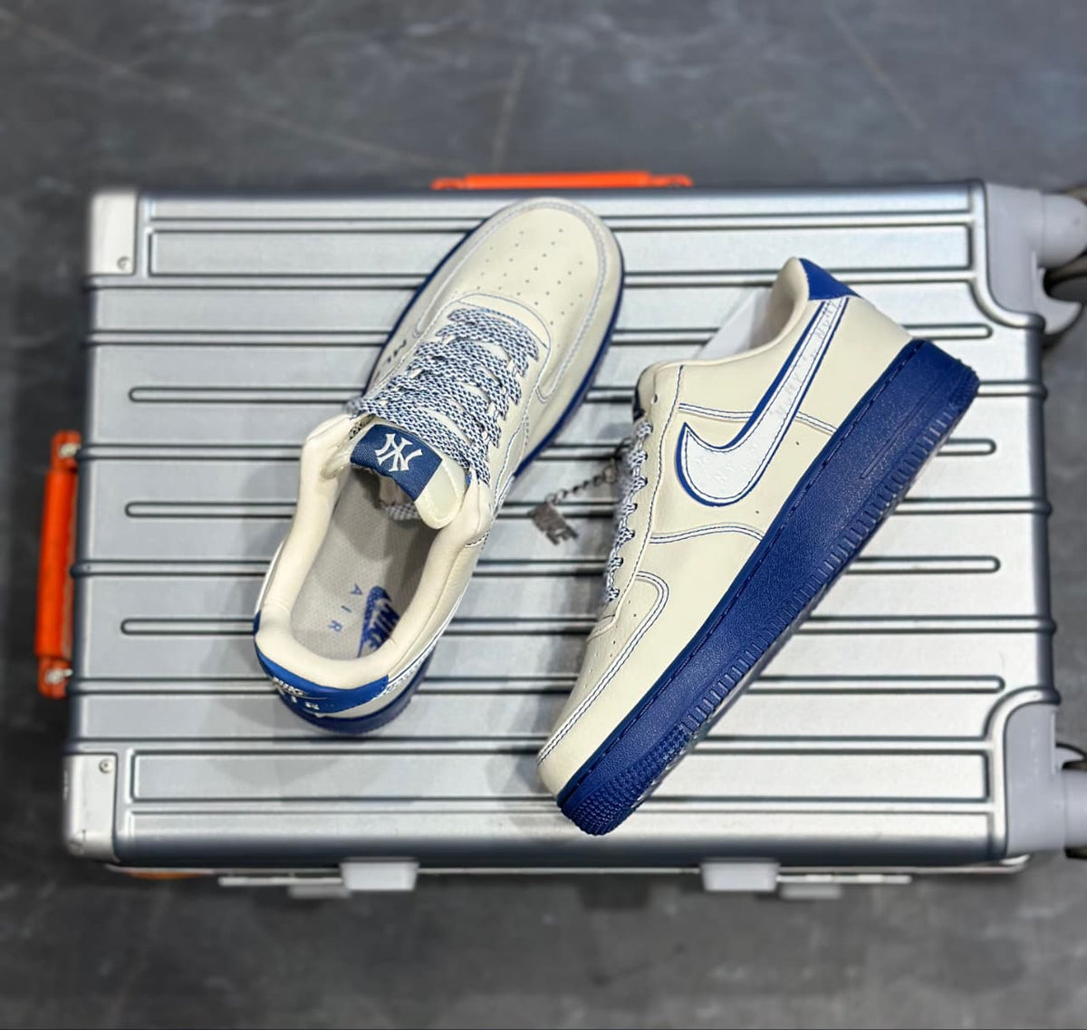 NIKE AIRFORCE ONE X MLB X NEW YORK YANKEES 2026