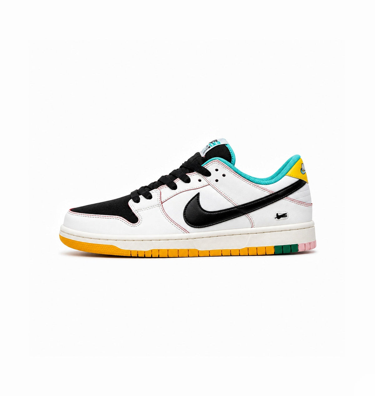 NIKE SB  DUNK CSEF SKATEBOARD