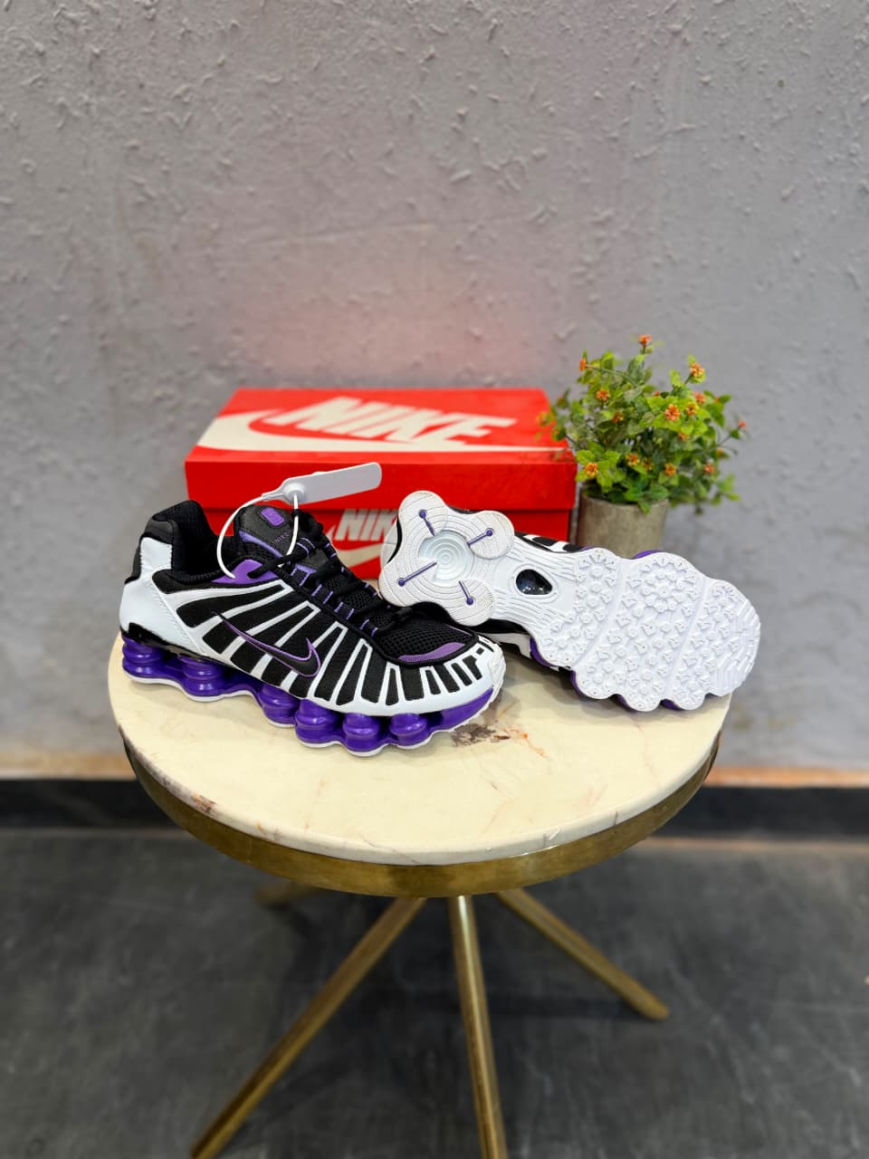 NIKE SHOX TL PURPLE WHITE
