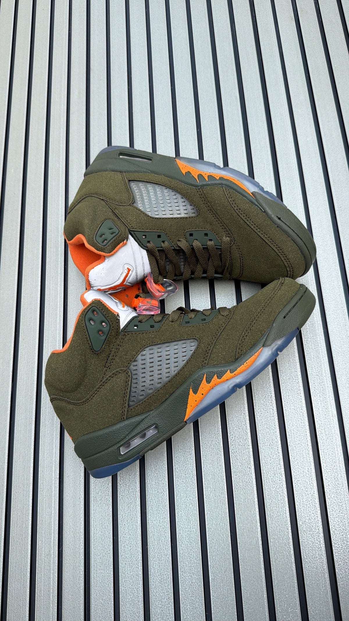 JORDAN  RETRO 5 MEHNDI GREEN