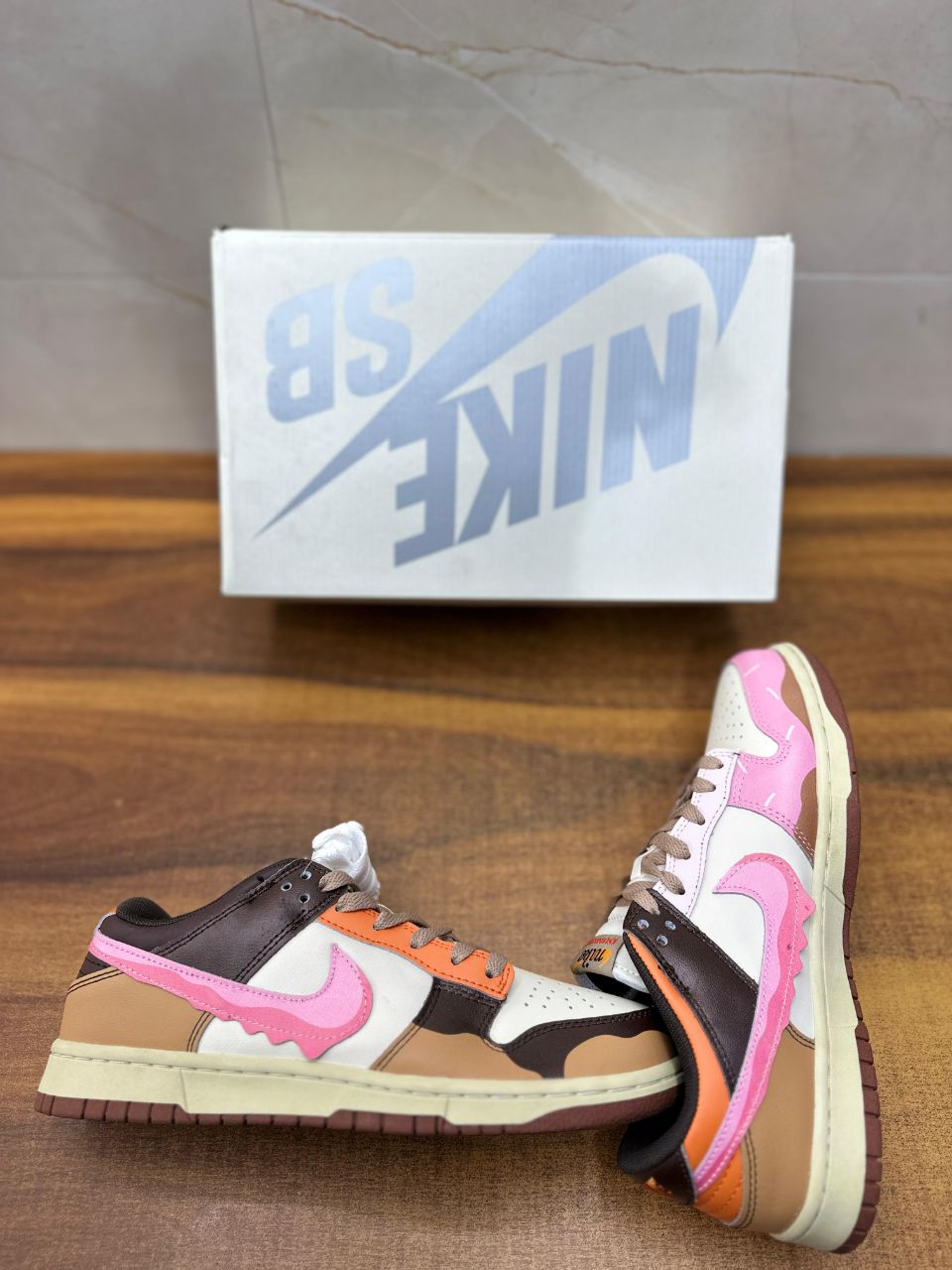 NIKE SB DUNK WHAT THE DUNKIN DONUT
