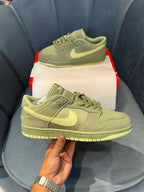 NIKE SB DUNK OIL GREEN AURA