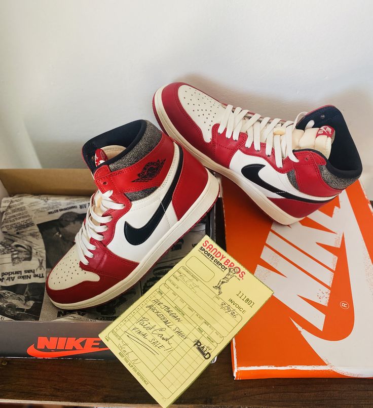 AIR JORDAN 1 HIGH LOST & FOUND U.A