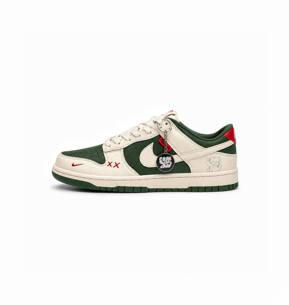 NIKE SB DUNK SUPREME X KAWS