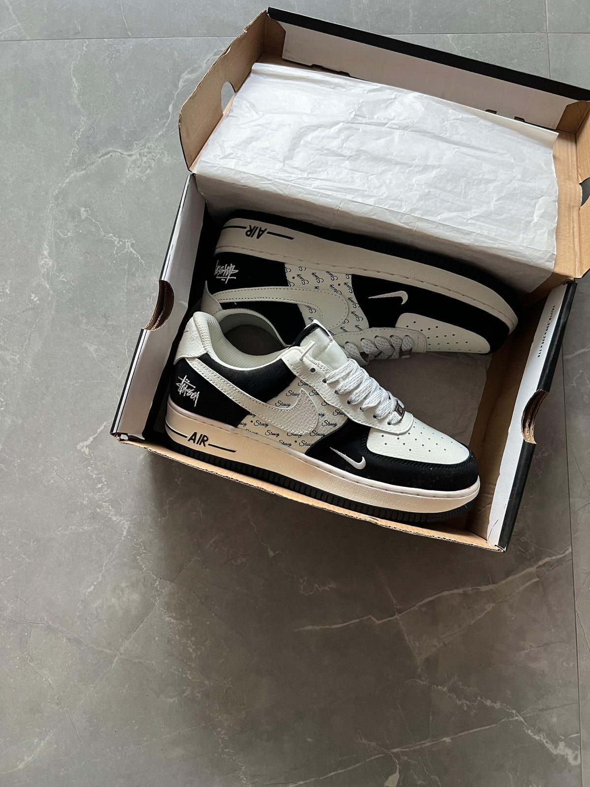 NIKE AIRFORCE  ONE