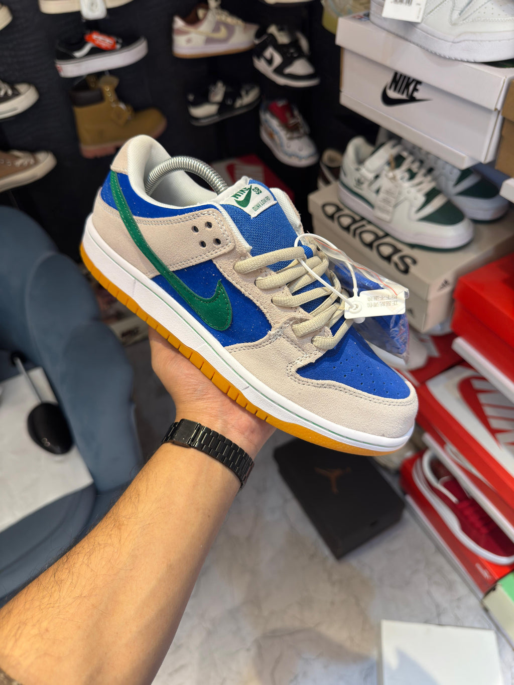 NIKE SB DUNK LOW HYPER ROYAL