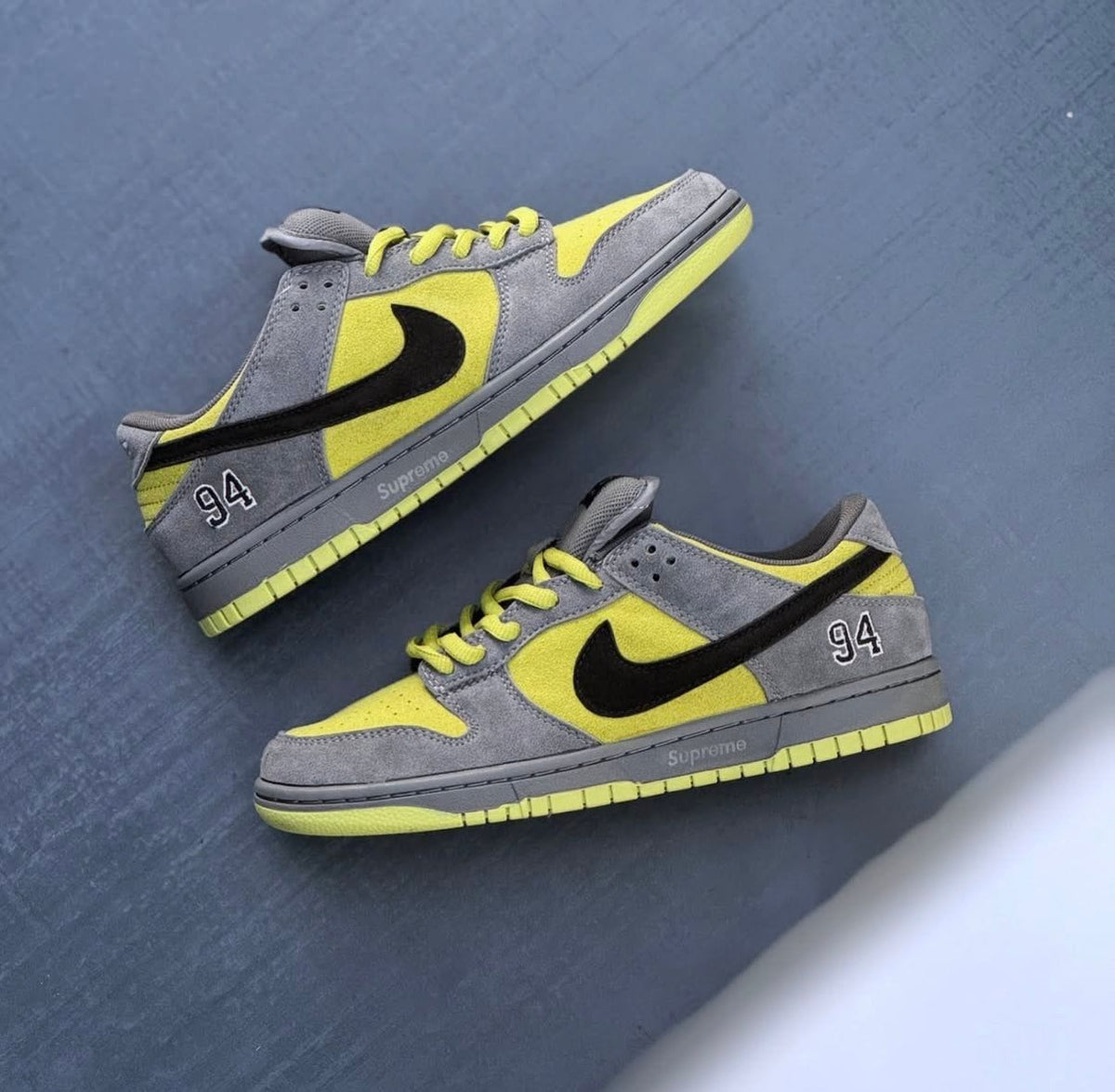 NIKE SB  DUNK SUPREME 94 CAMPER GREEN 2025