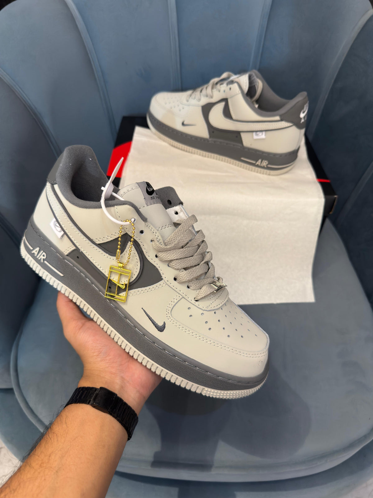 NIKE AIRFORCE 1 EPIC GREY