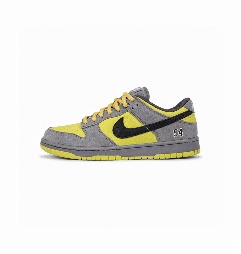 NIKE SB  DUNK SUPREME 94 CAMPER GREEN 2025