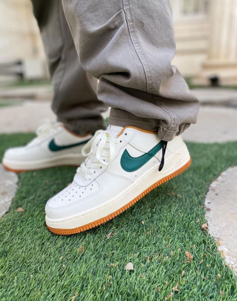 NIKE AIRFORCE 1  HAMAVA