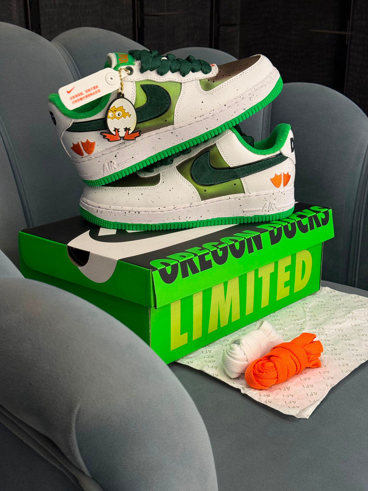 NIKE AIRFORCE x DOAF "EGG OR DUCK"