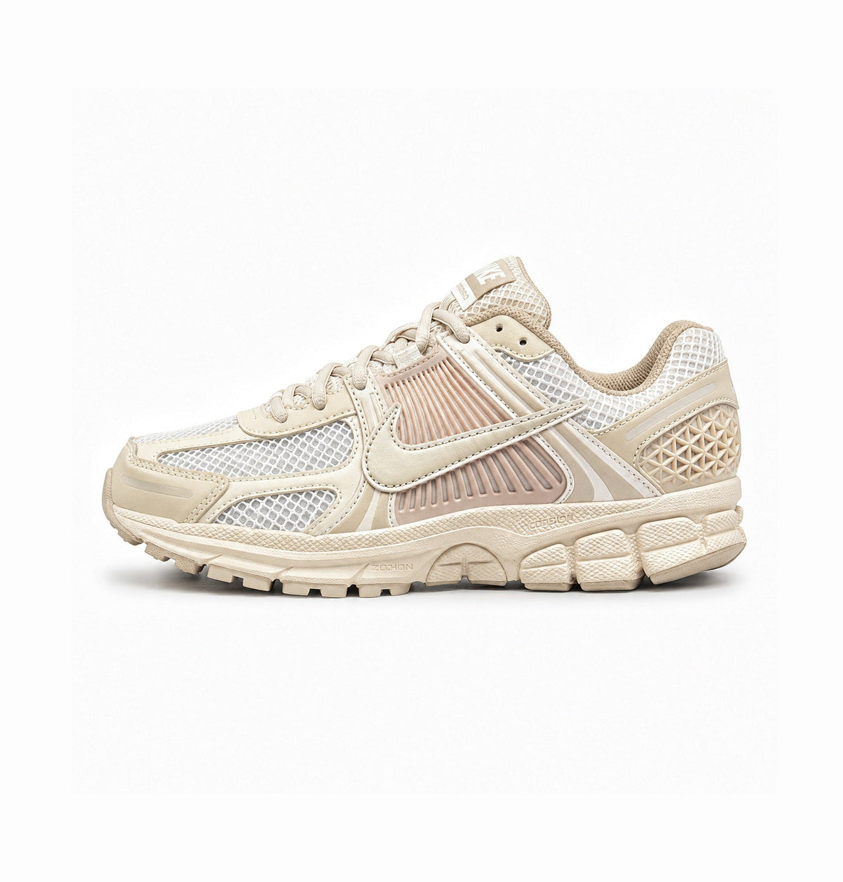 NIKE ZOOM VOMERO 5