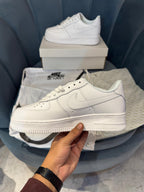 NIKE AIRFORCE 1 TRIPPLE WHITE U.A QUALITY