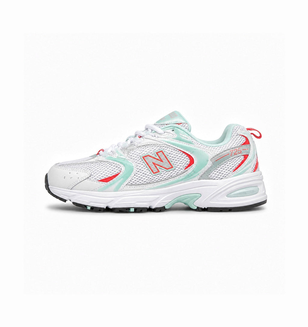 NEW BALANCE 530 SNEAKERS