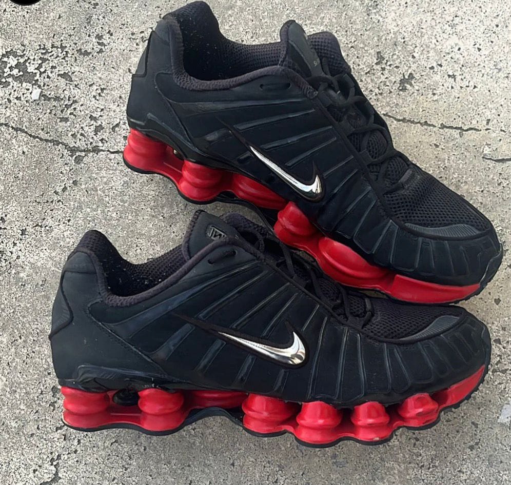 NIKE SHOX TL BLACK RED