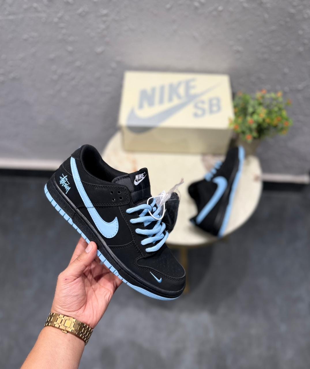 NIKE SB DUNK STUSSY BLACK BLUE KEYCHAIN