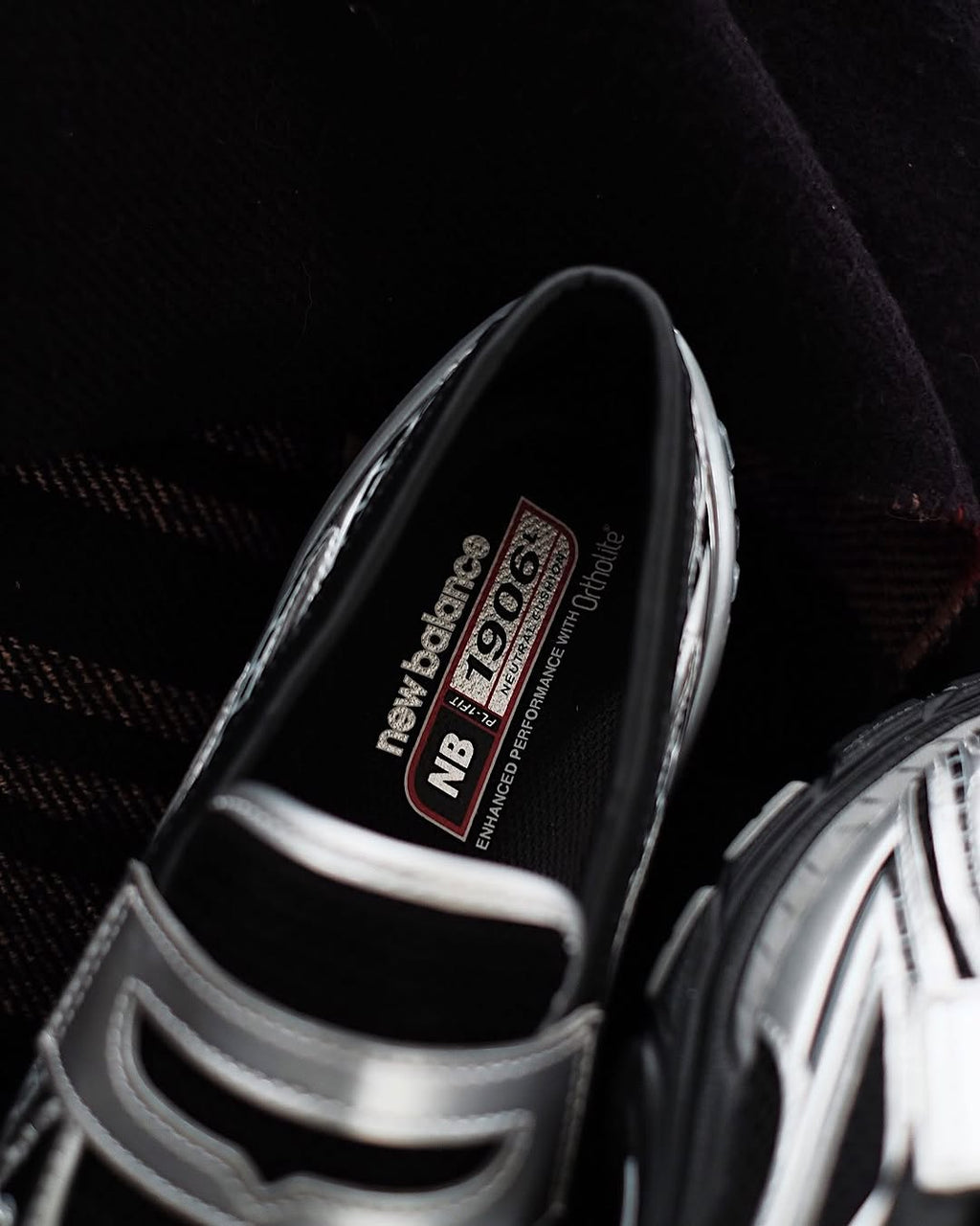 NEW BALANCE 1906L SILVER METALLIC