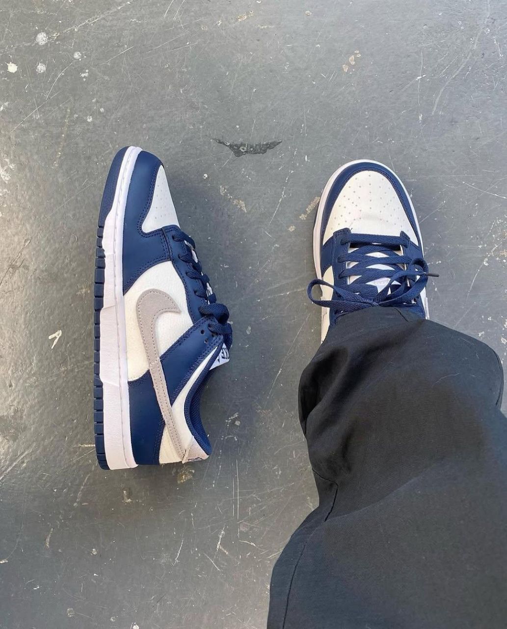 NIKE SB DUNK LOW SUMMIT NAVY