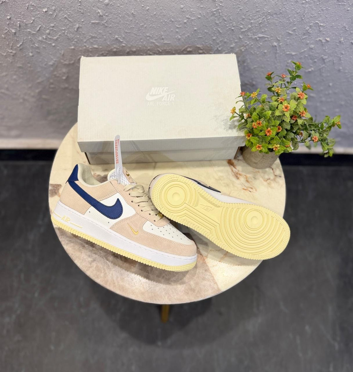 NIKE AIRFORCE ONE WHITE NAVY GOLD