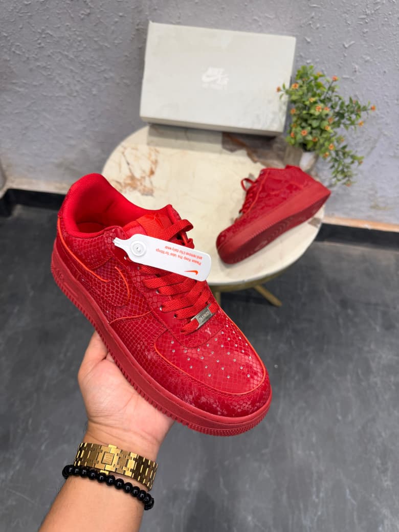 NIKE AIRFORCE KOBE BRYANT RED