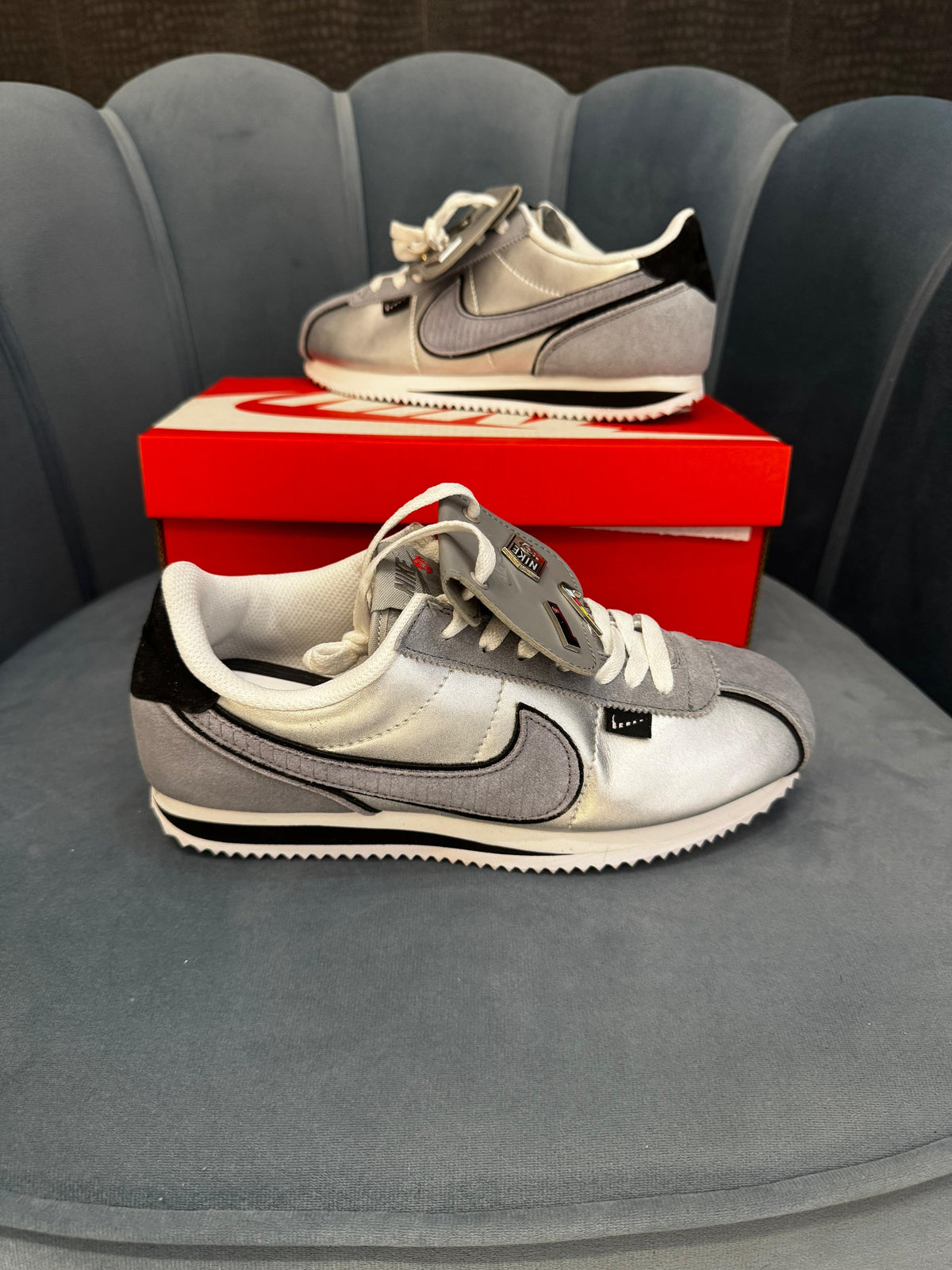 NIKE CORTEZ ALL PETALS UNITED GREY