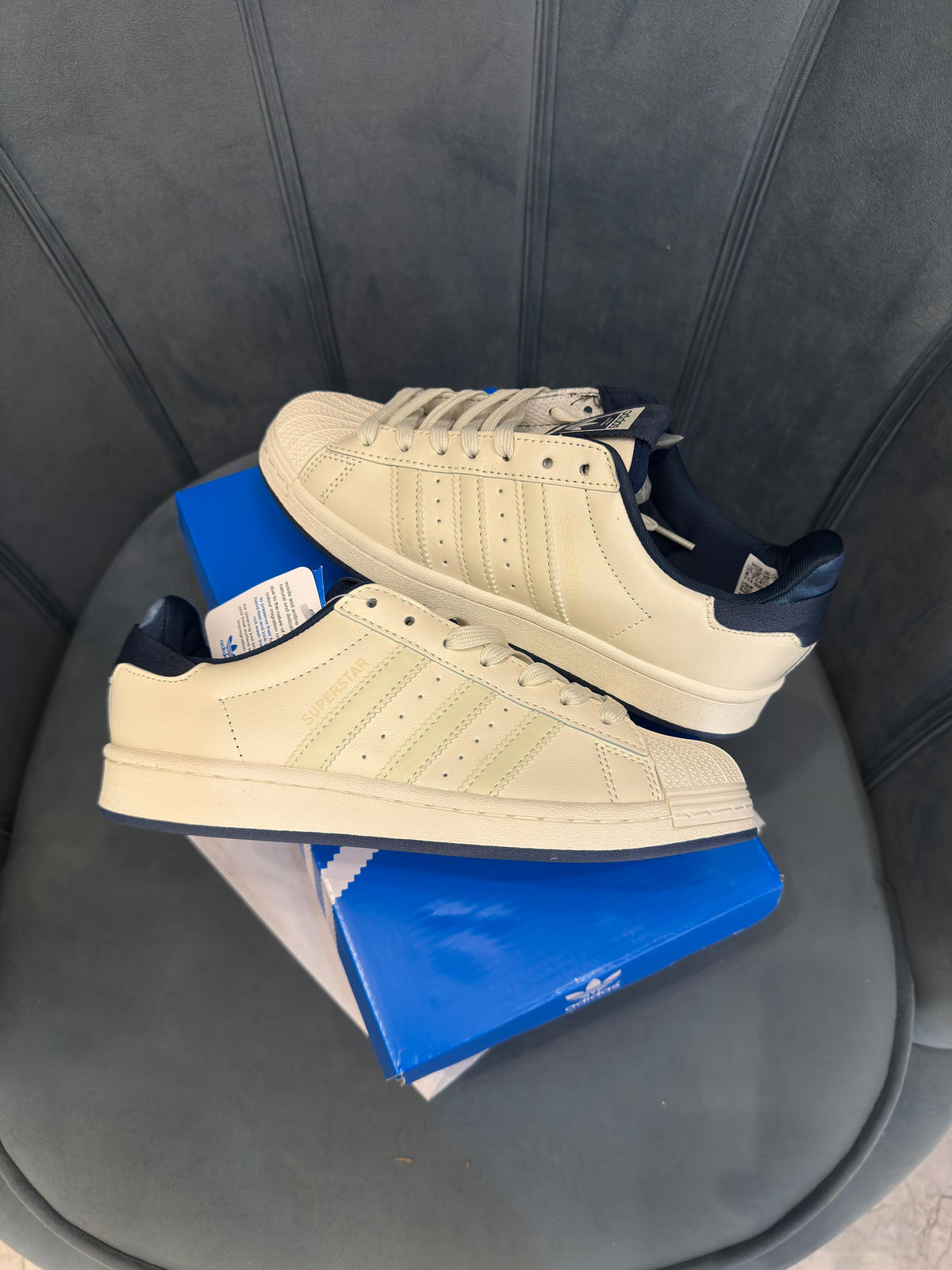 ADIDAS  SUPERSTAR PARLEY