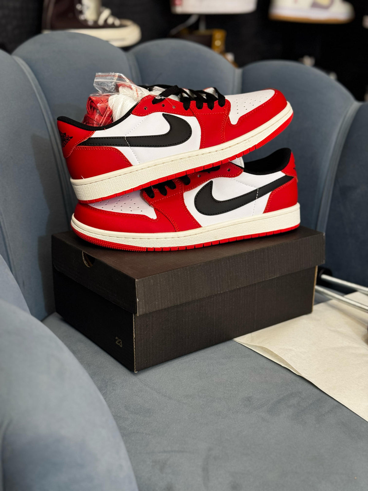 AIR JORDAN RETRO 1 LOW CHICAGO